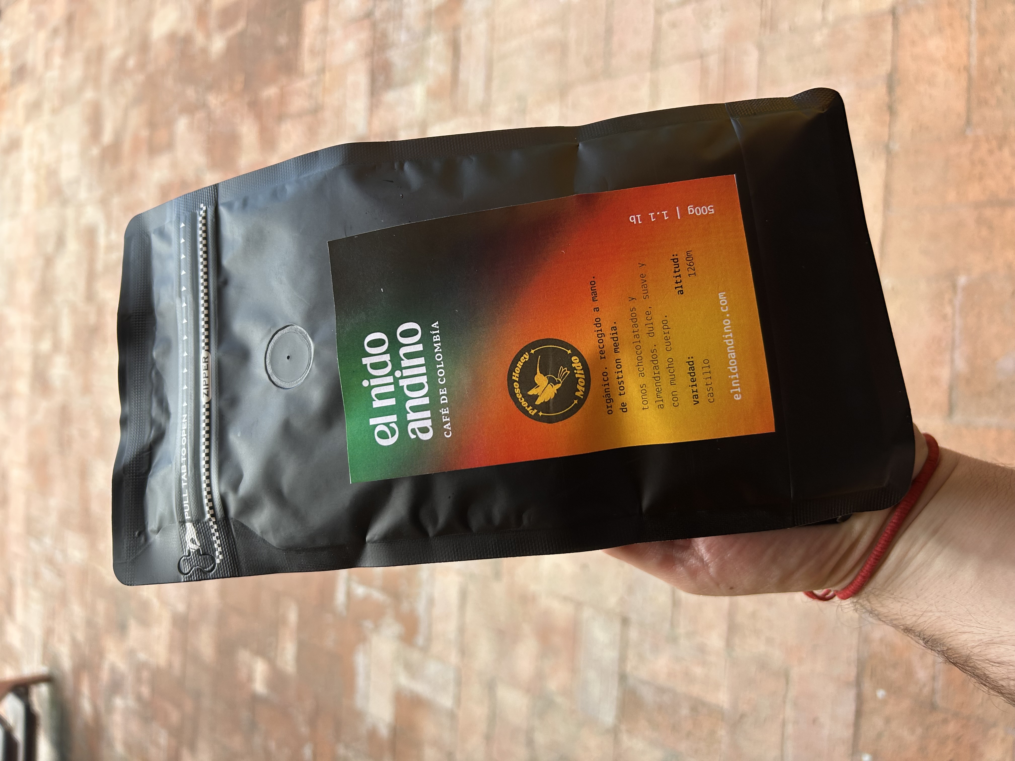 El Nido Andino coffee bags from Colombia