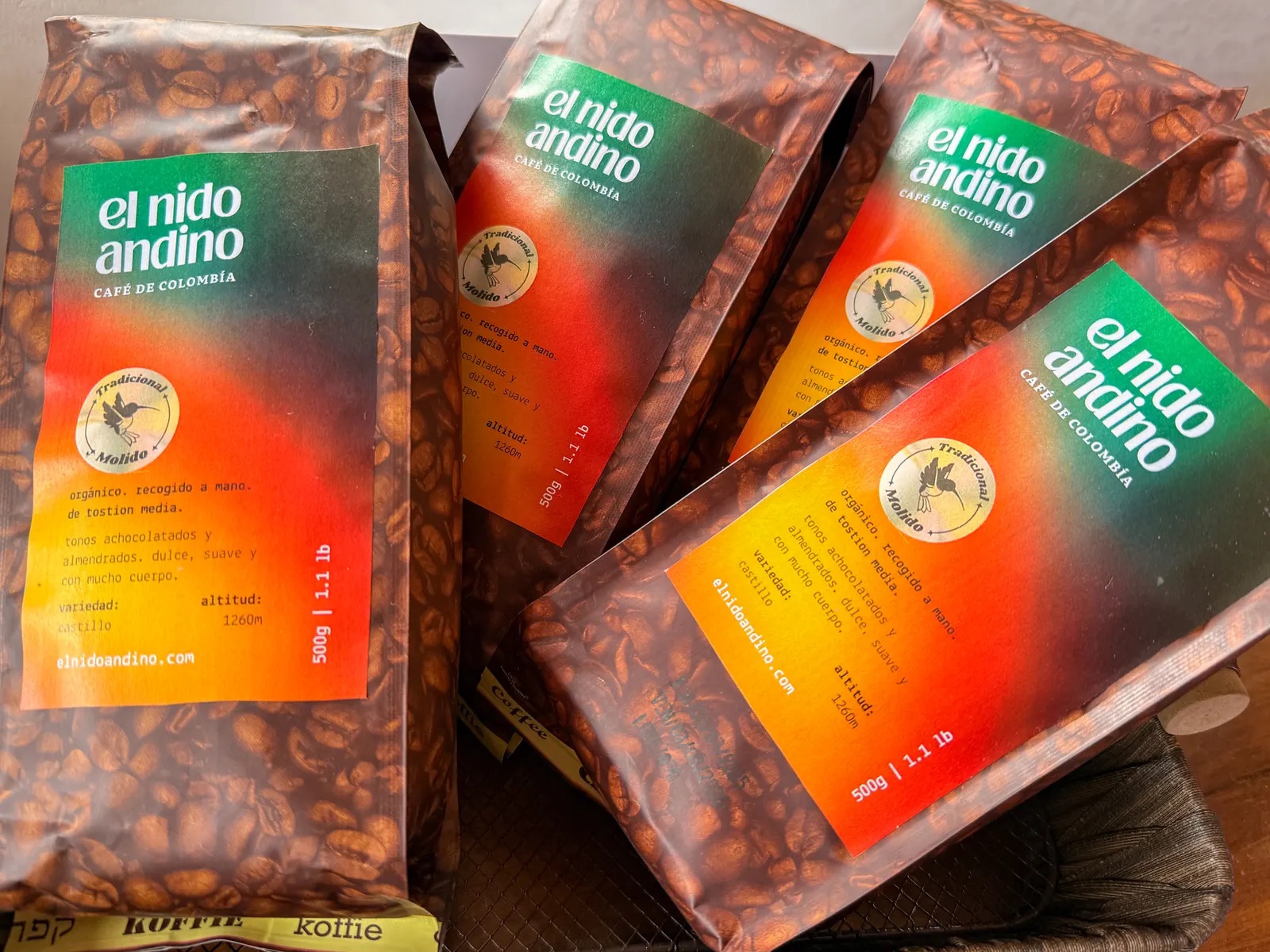 El Nido Andino coffee, bags of Colombian coffee